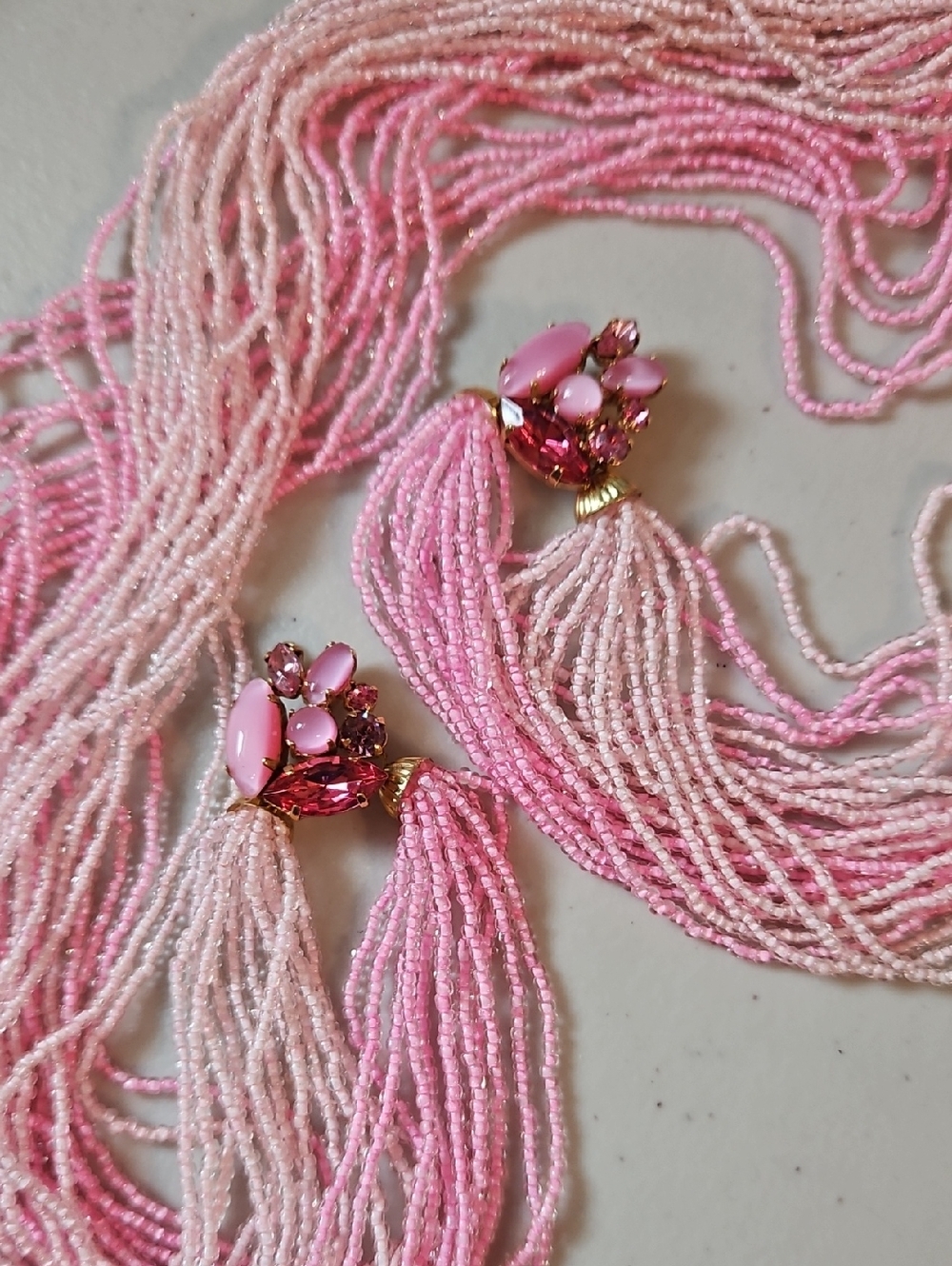 Vintage 1960's Pink Torsade Glass & Jeweled Necklace Gorgeous Clasp for Earrings - Picture 2 of 7